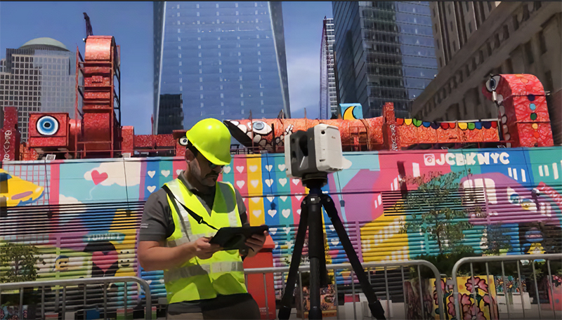 Voyansi uses Cyclone FIELD 360 mobile app to scan with the Leica RTC360 in urban city